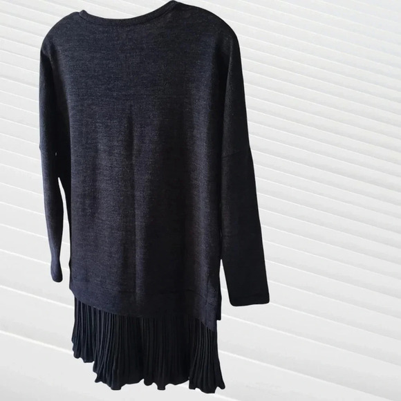 -Abercrombie & Fitch navy blouse size Small - Picture 5 of 8